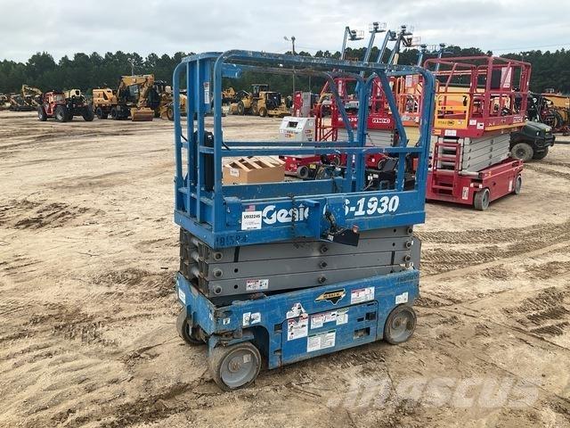 Genie GS1930 シザースリフト