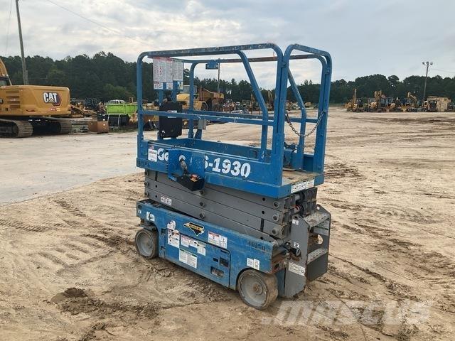 Genie GS1930 シザースリフト