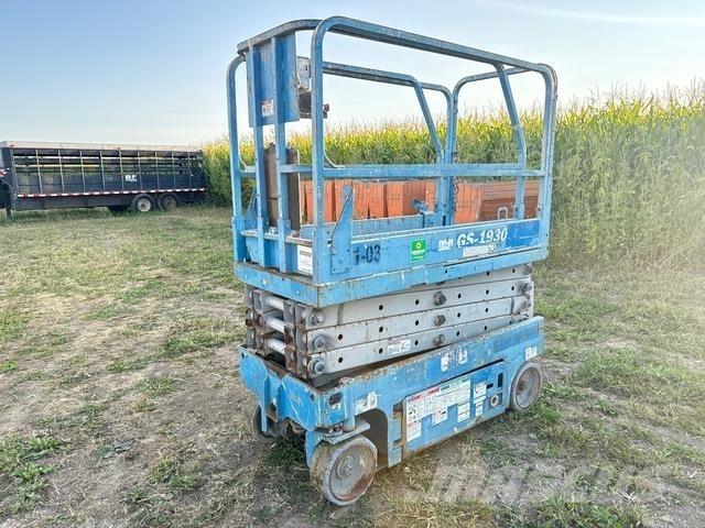 Genie GS1930 シザースリフト