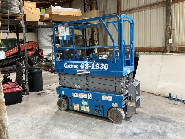 Genie GS1930 シザースリフト
