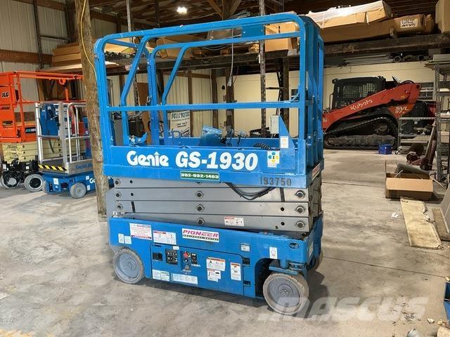 Genie GS1930 シザースリフト