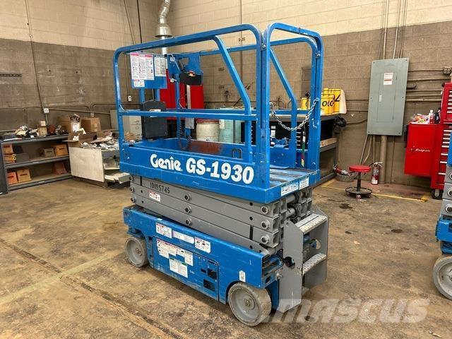 Genie GS1930 シザースリフト