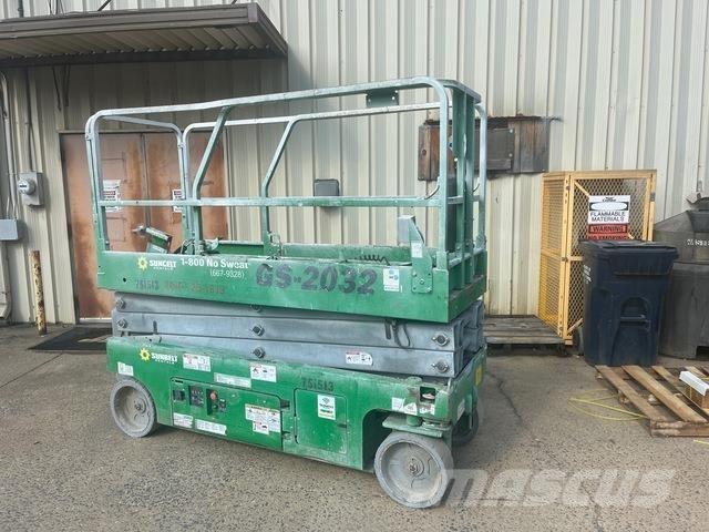 Genie GS2032 シザースリフト