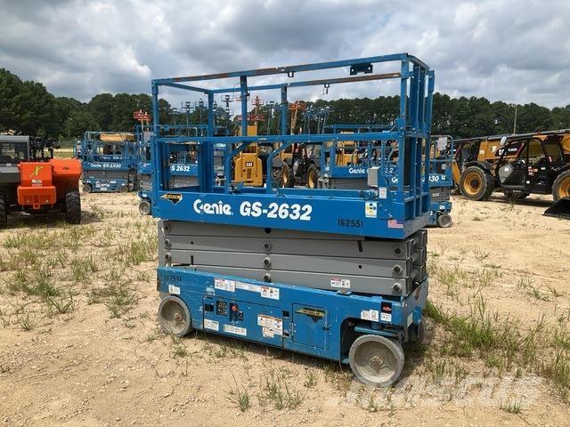 Genie GS2632 シザースリフト
