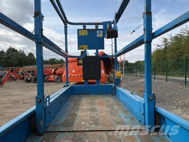 Genie GS2632 シザースリフト