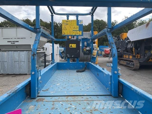 Genie GS3232 シザースリフト