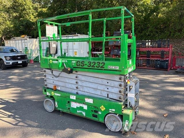 Genie GS3232 シザースリフト