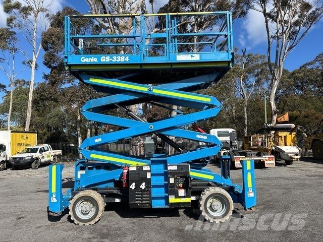 Genie GS3384 シザースリフト
