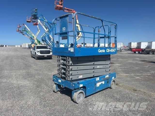 Genie GS4047 シザースリフト