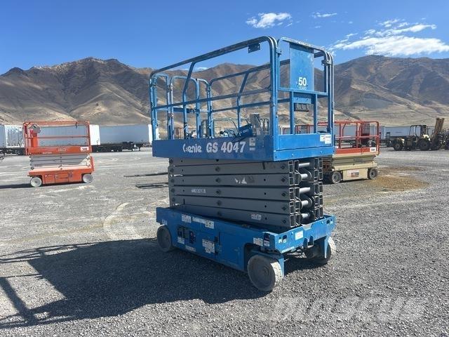 Genie GS4047 シザースリフト