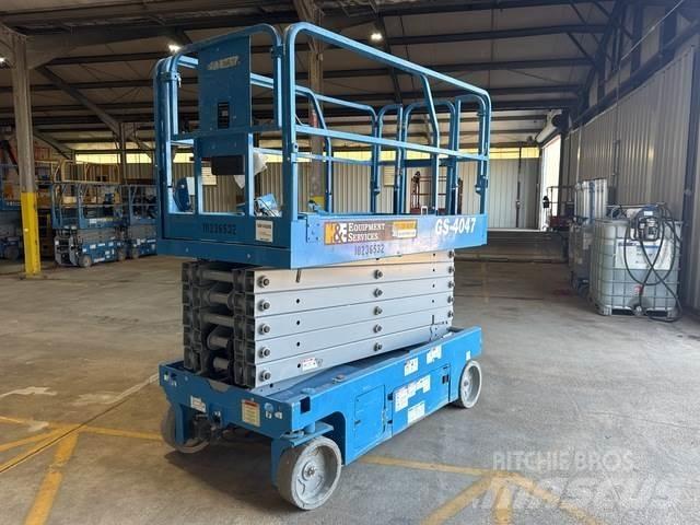 Genie GS4047 シザースリフト