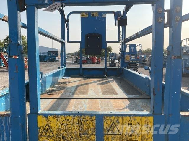Genie GS4047 シザースリフト