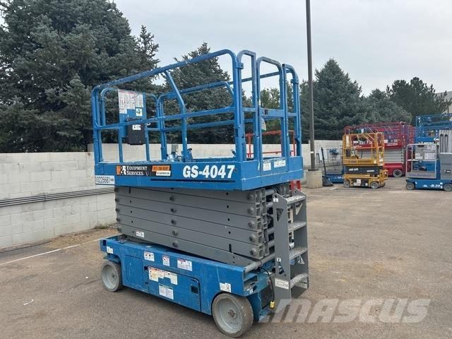 Genie GS4047 シザースリフト