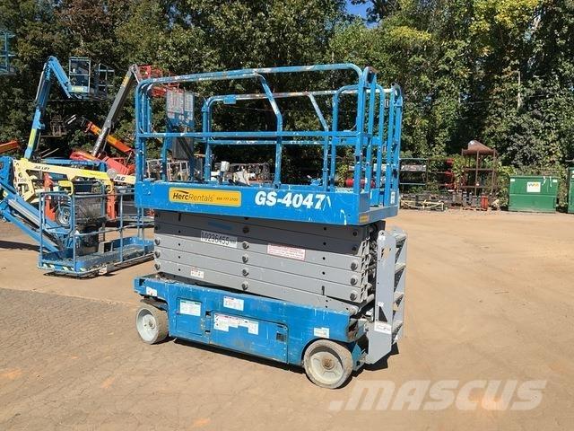 Genie GS4047 シザースリフト