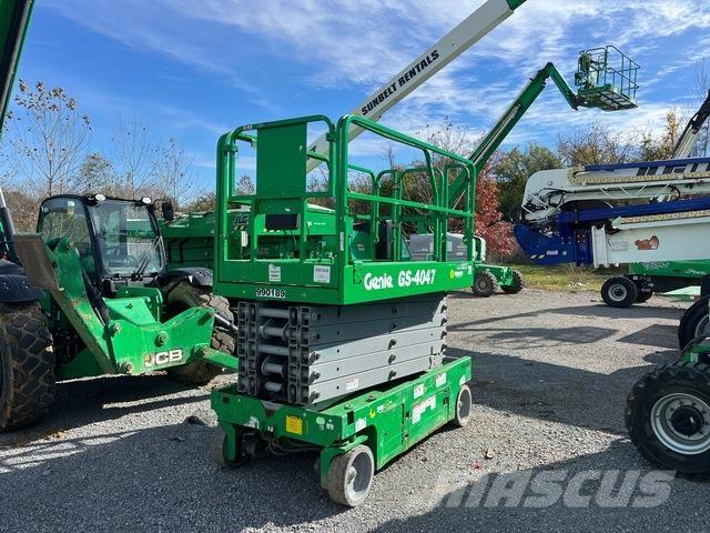 Genie GS4047DC シザースリフト