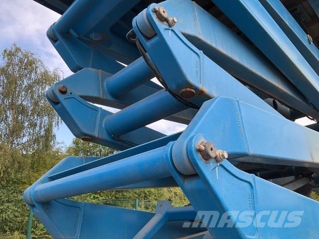 Genie GS5390 シザースリフト