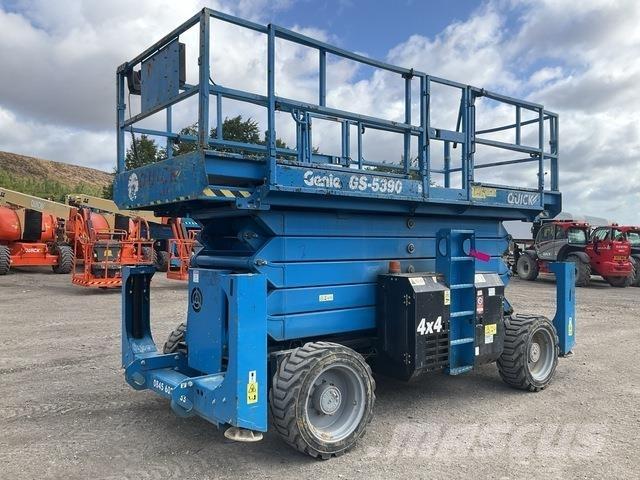 Genie GS5390 シザースリフト
