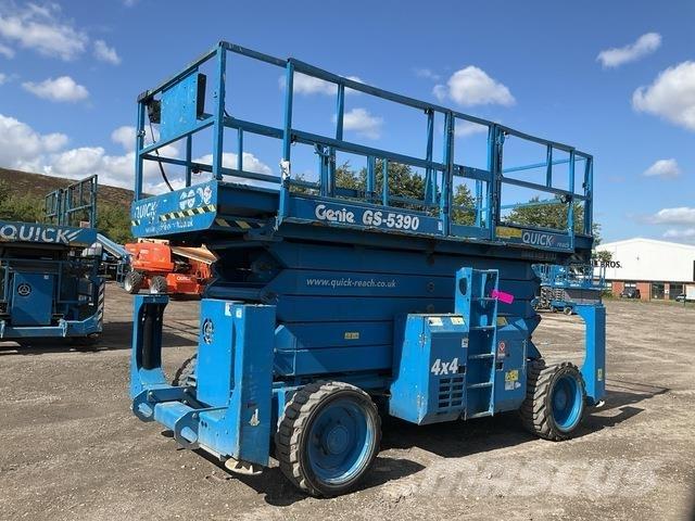 Genie GS5390 シザースリフト