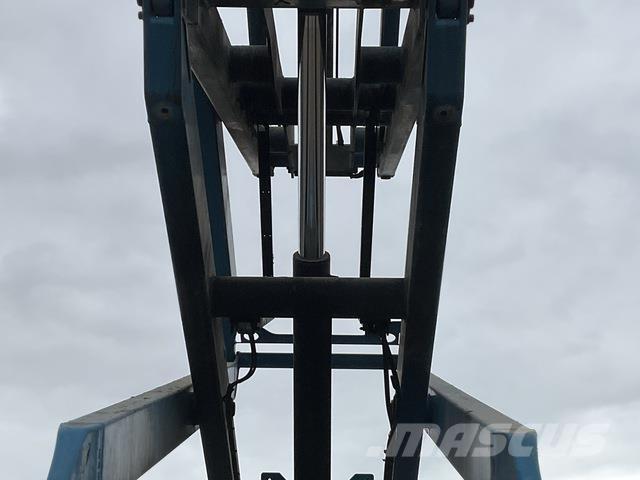 Genie GS5390 シザースリフト