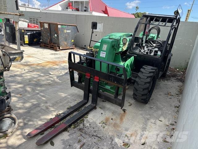 Genie GTH-5519 テレスコーピックハンドラー