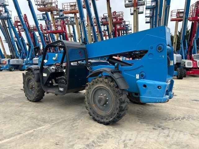 Genie GTH-844 テレスコーピックハンドラー