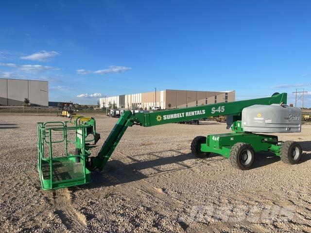 Genie S-45 ブームリフト　直伸型