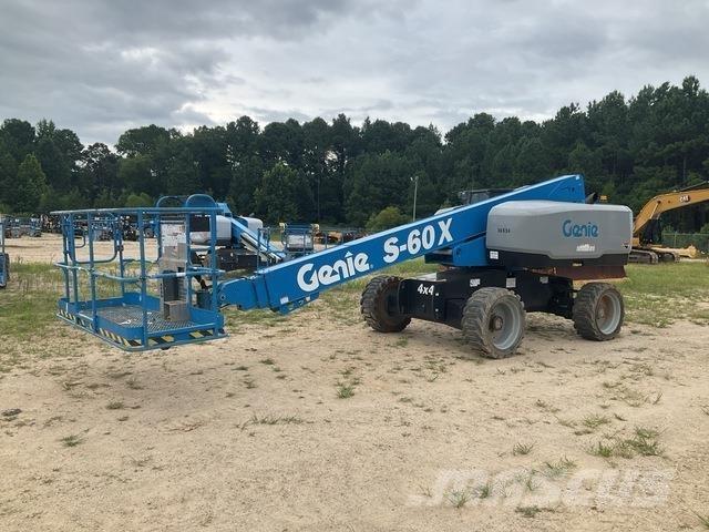 Genie S-60X ブームリフト　直伸型