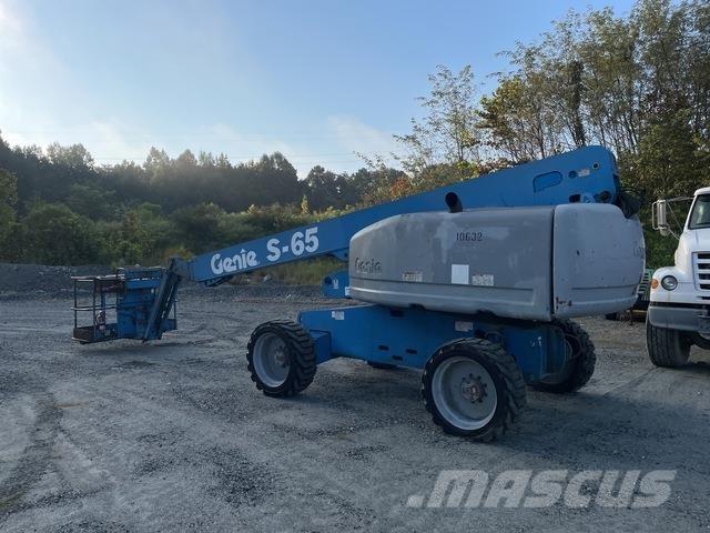Genie S-65 ブームリフト　直伸型