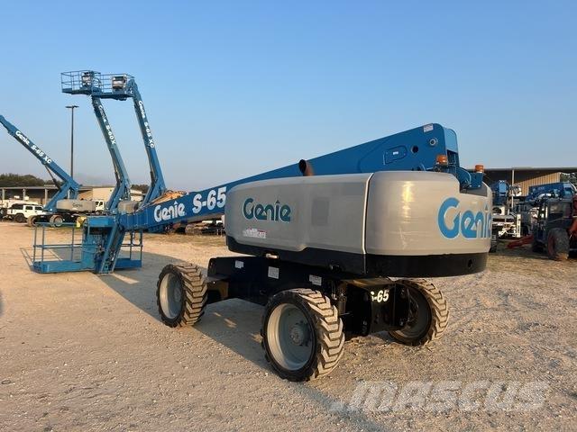Genie S-65 ブームリフト　直伸型