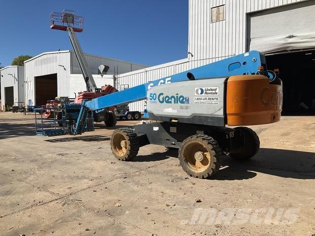 Genie S-65 ブームリフト　直伸型