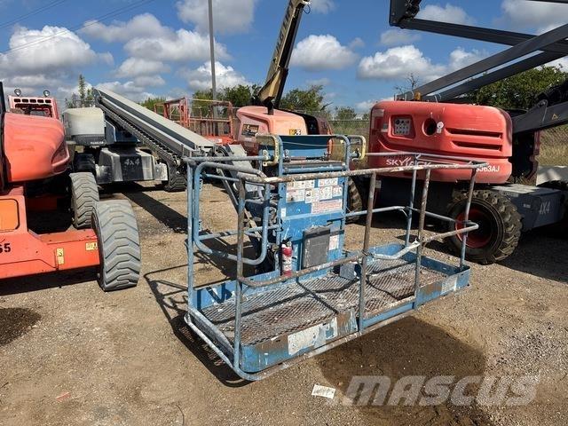 Genie S-85 XC ブームリフト　直伸型