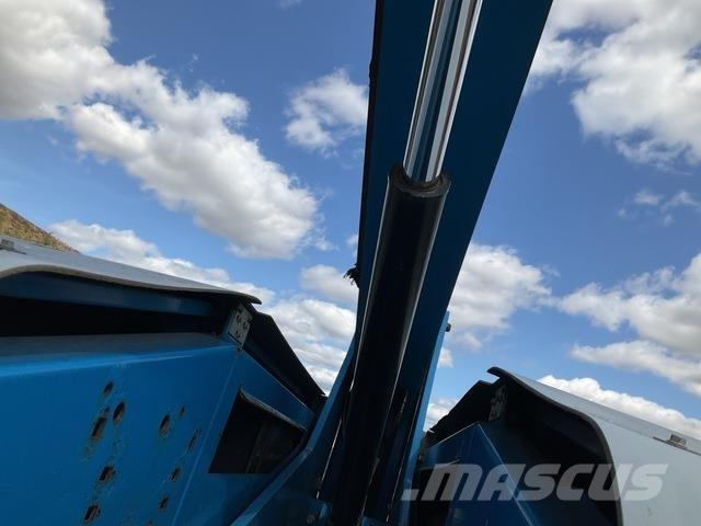 Genie S45 ブームリフト　直伸型