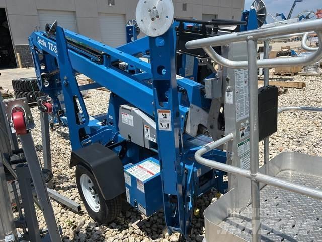Genie TZ-34/20 高所作業台付トレーラー