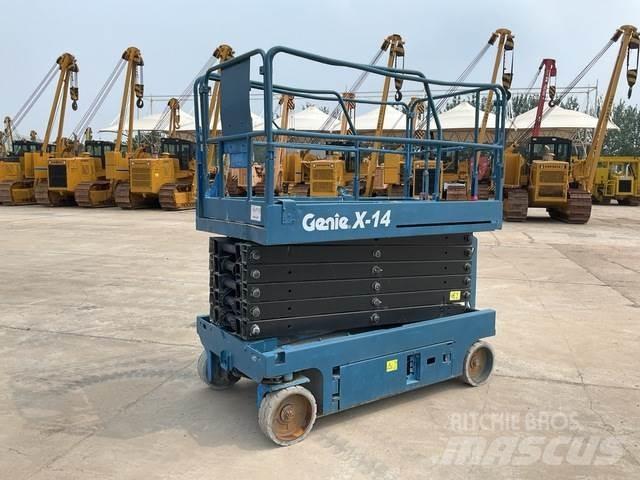 Genie X14 シザースリフト