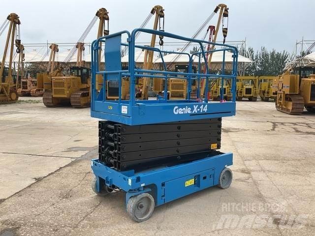 Genie X14 シザースリフト