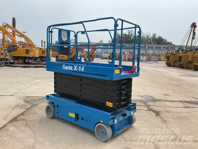 Genie X14 シザースリフト