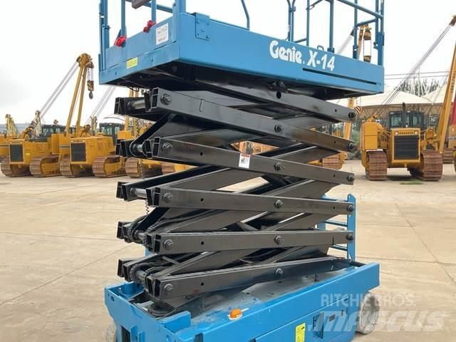Genie X14 シザースリフト