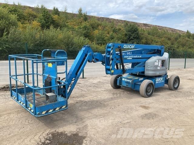 Genie Z45/25J ブームリフト　屈伸型