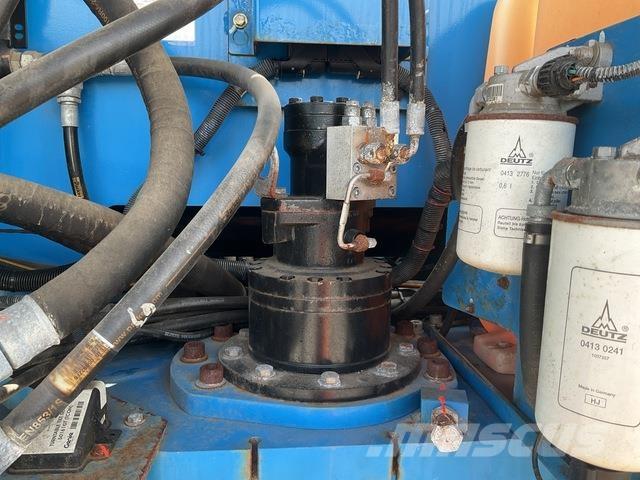 Genie Z80/60 ブームリフト　屈伸型