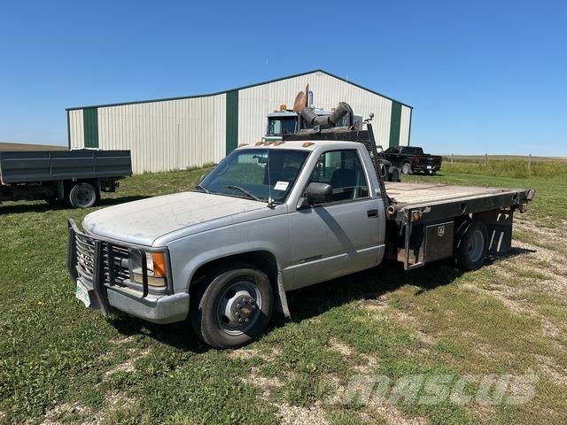 GMC 3500 平ボディー