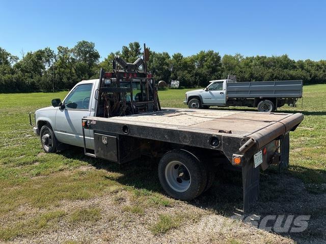 GMC 3500 平ボディー