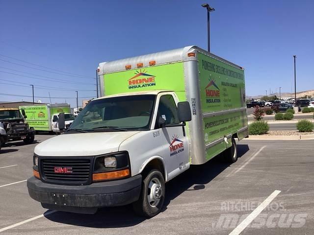 GMC C3500 ボックスボディー、ウイング、箱車