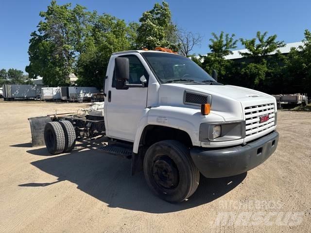 GMC C5500 キャビン及び内装