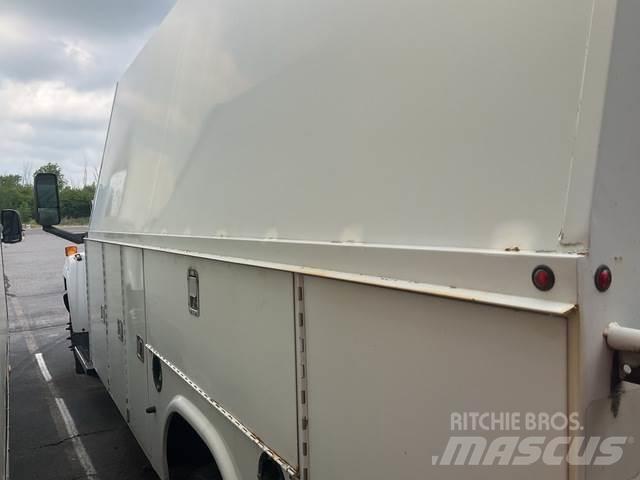 GMC C5C042 多目的／汎用車両