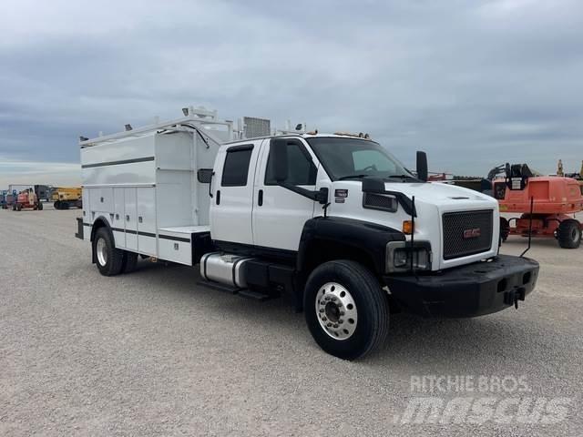 GMC C7500 多目的／汎用車両