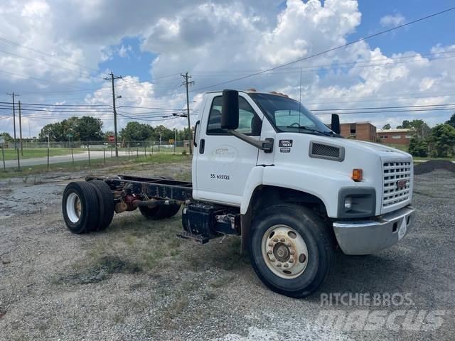 GMC C7500 キャビン及び内装