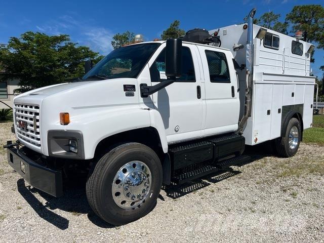GMC C7500 多目的／汎用車両