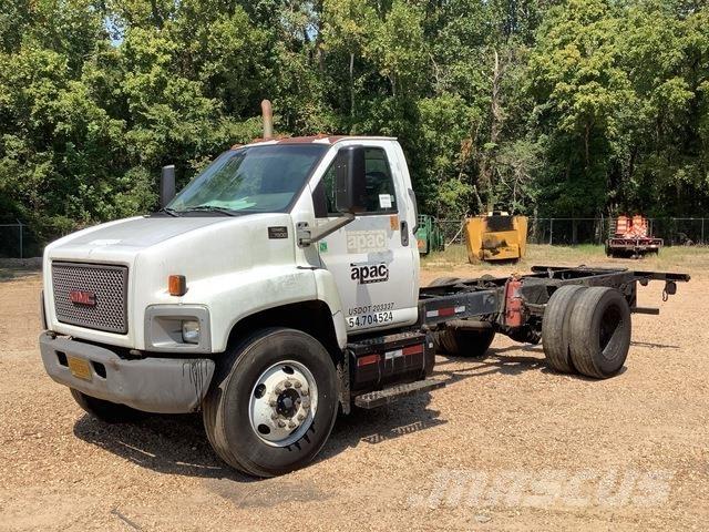 GMC C7500 キャビン及び内装