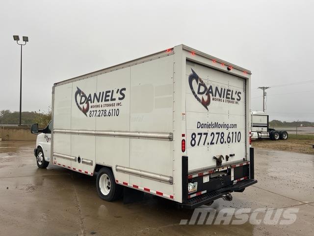 GMC Savana ボックスボディー、ウイング、箱車