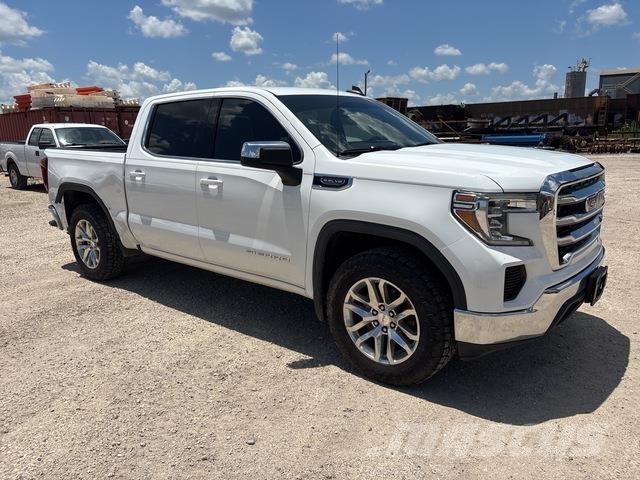 GMC Sierra ピックアップ／ドロップサイド
